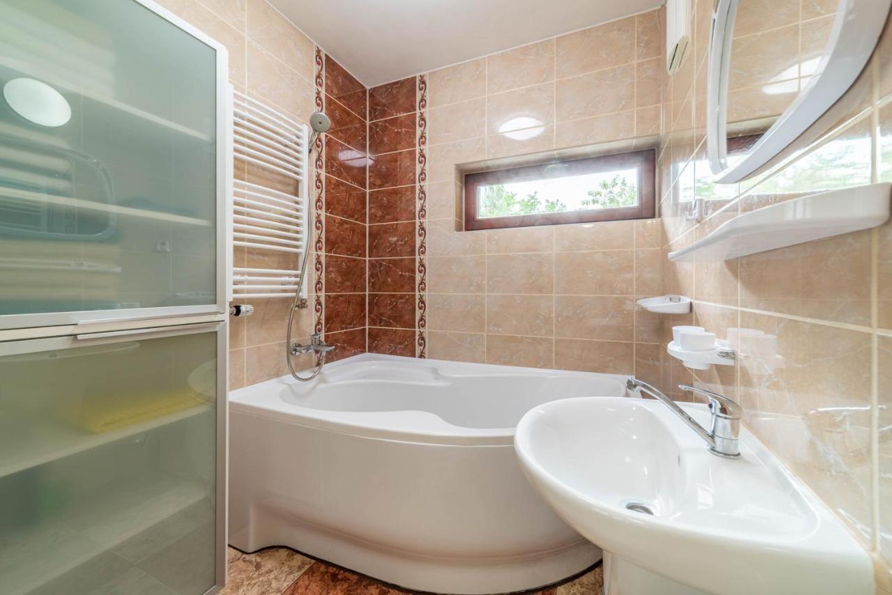 Apartman Blizko Centra Prahy プラハ エクステリア 写真