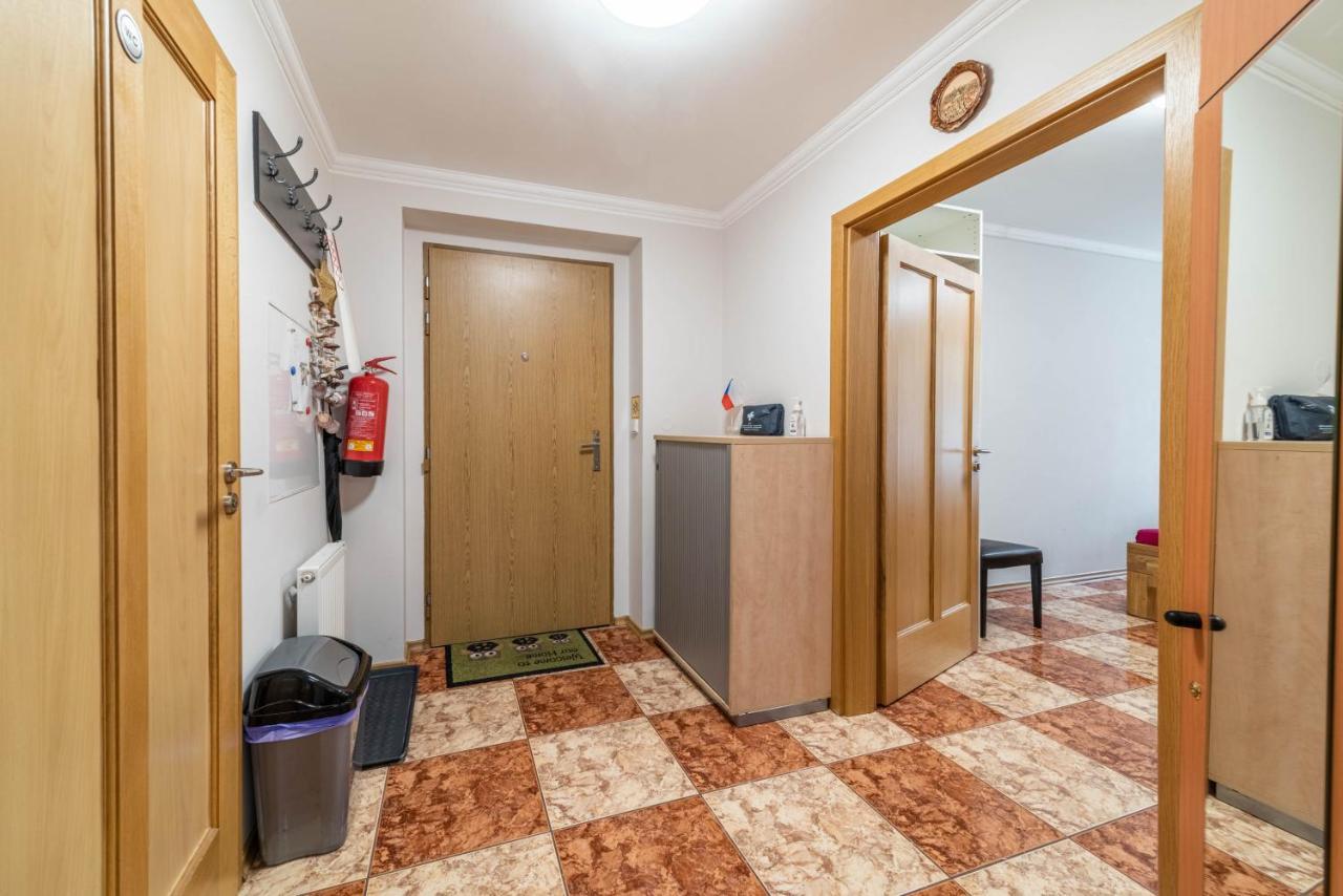 Apartman Blizko Centra Prahy プラハ エクステリア 写真